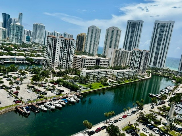 Sunny Isles Beach photo 2