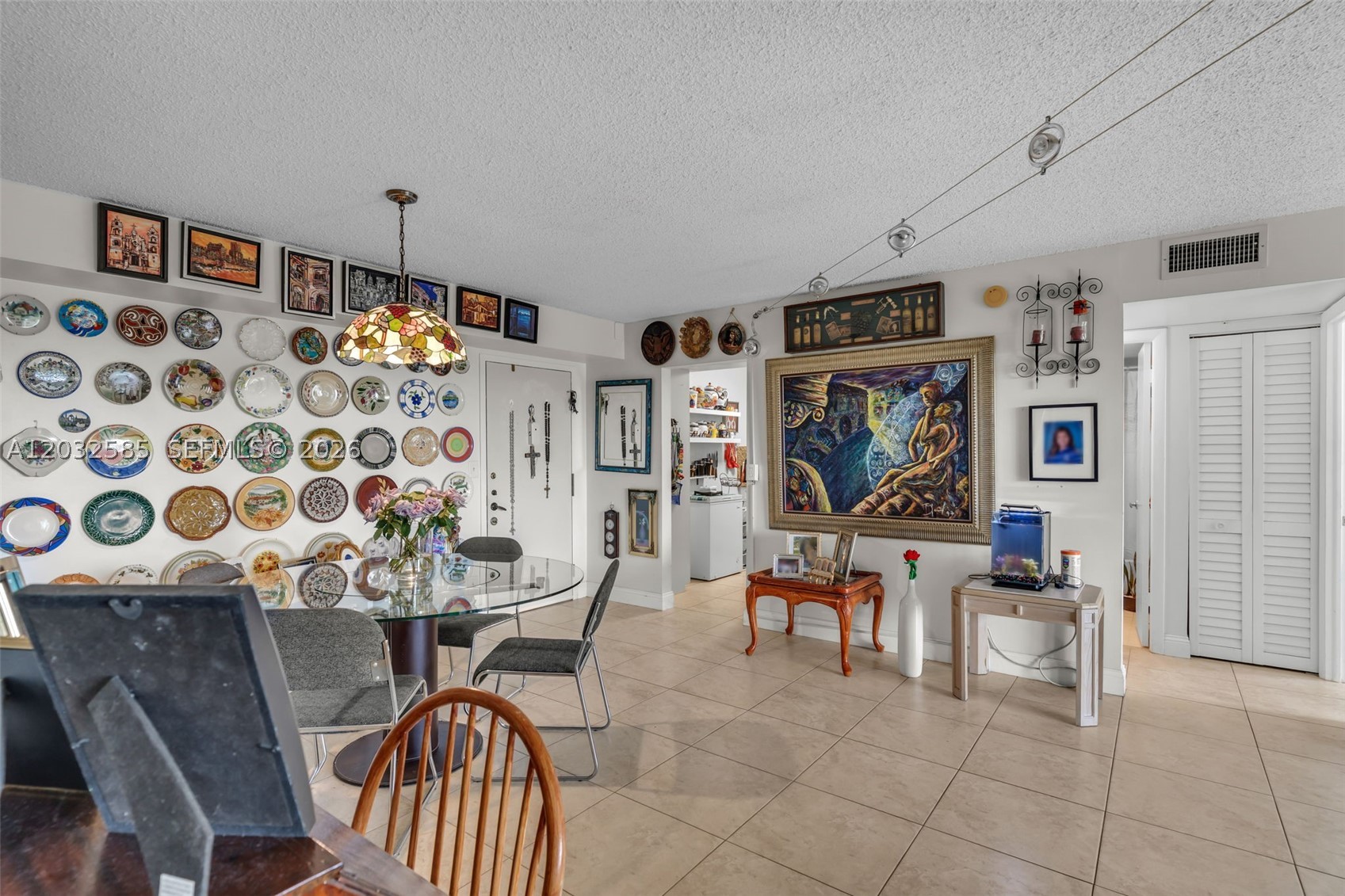 Pembroke Pines photo 3