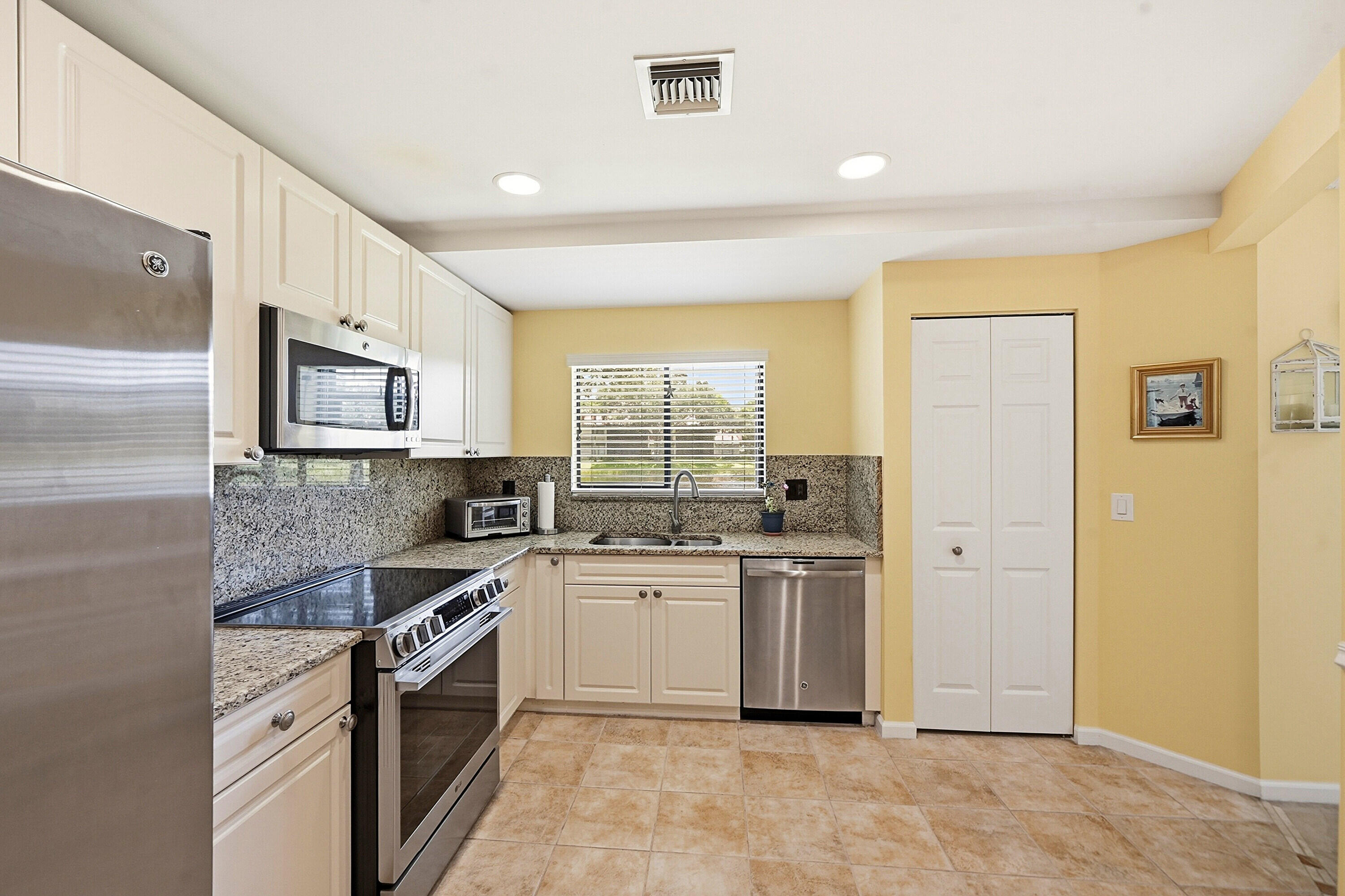 Palm Beach Gardens photo 4