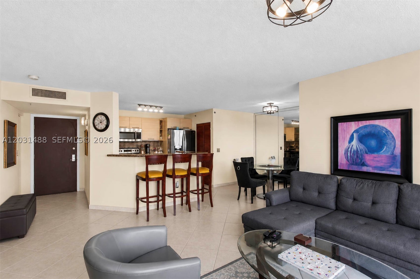 Aventura photo 4