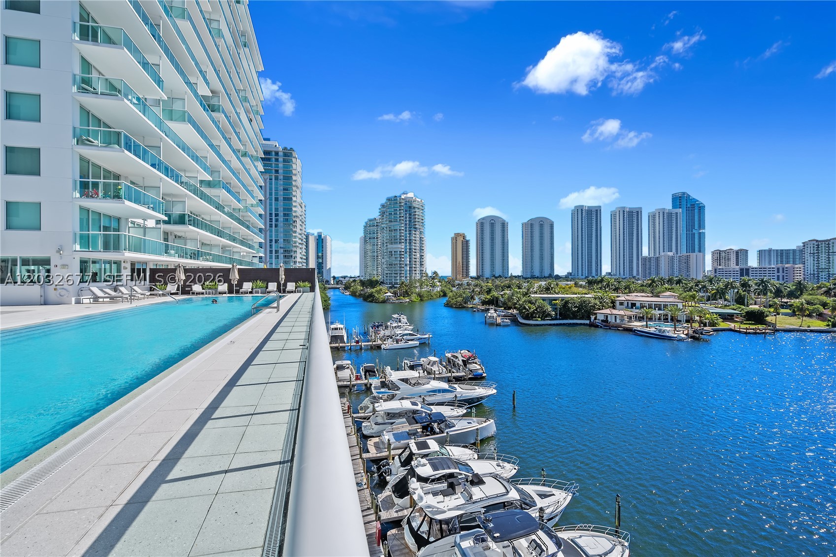 Sunny Isles Beach photo 1