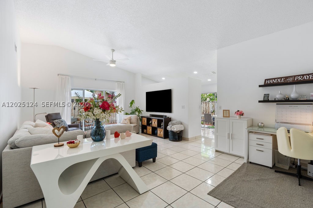 Hialeah photo 5