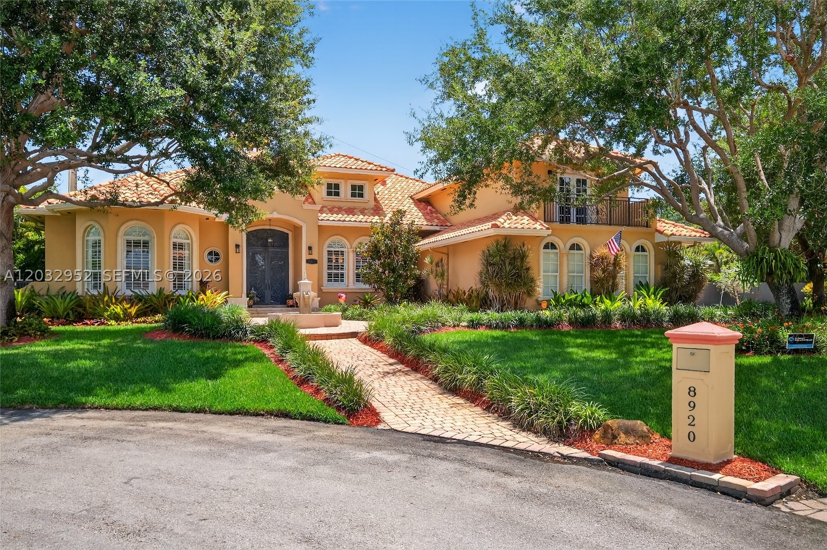 Palmetto Bay photo 1