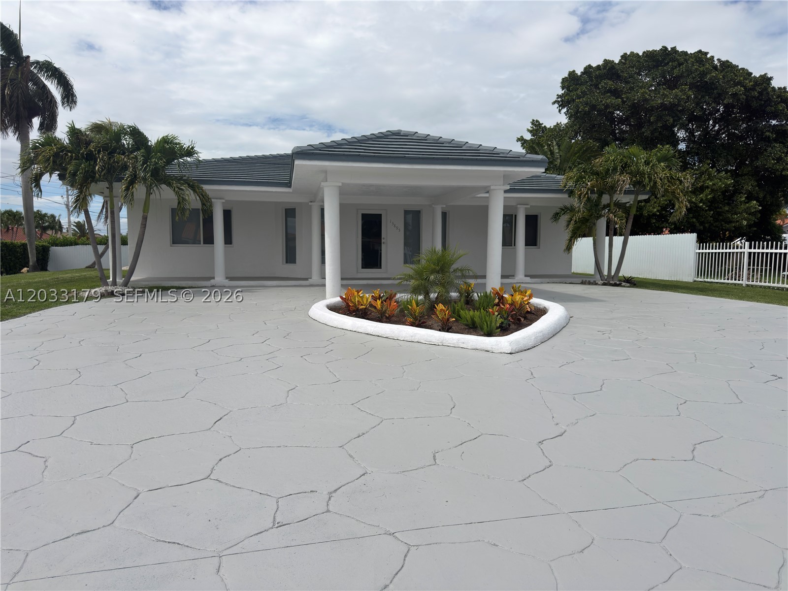 Miami photo 1