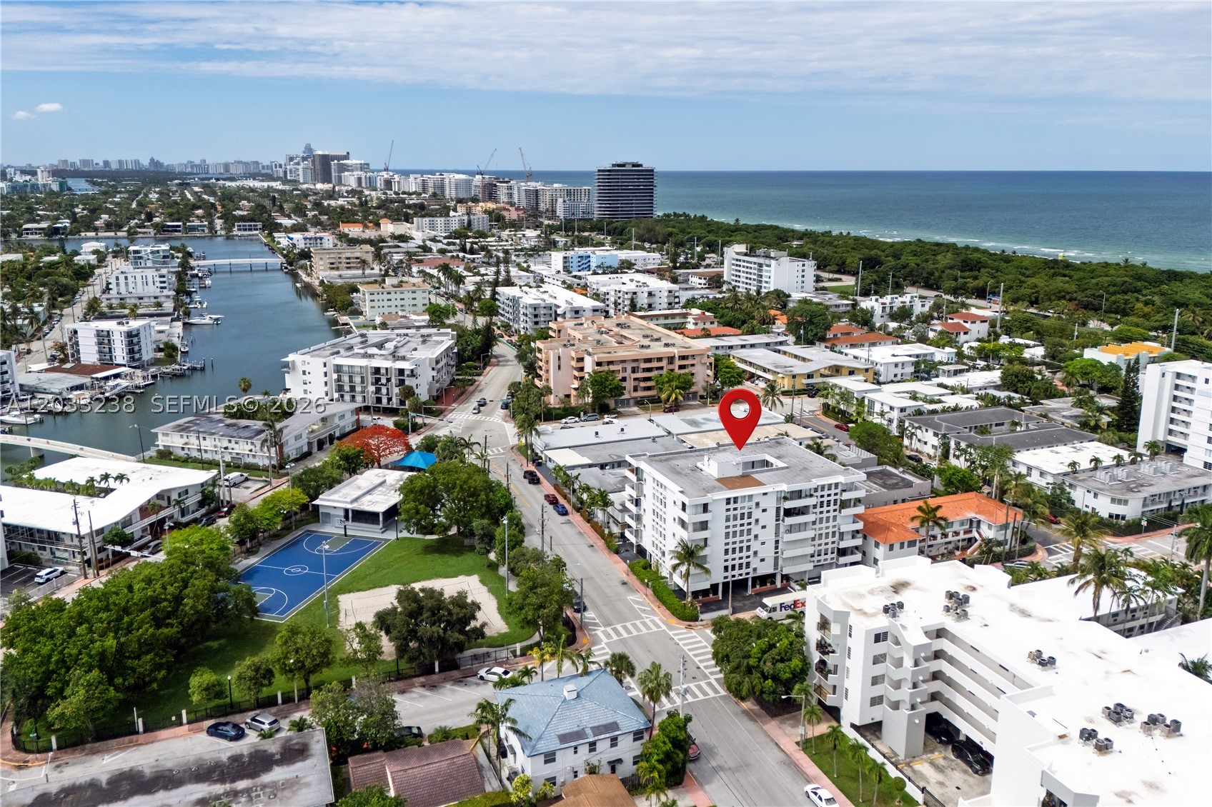 Miami Beach photo 2