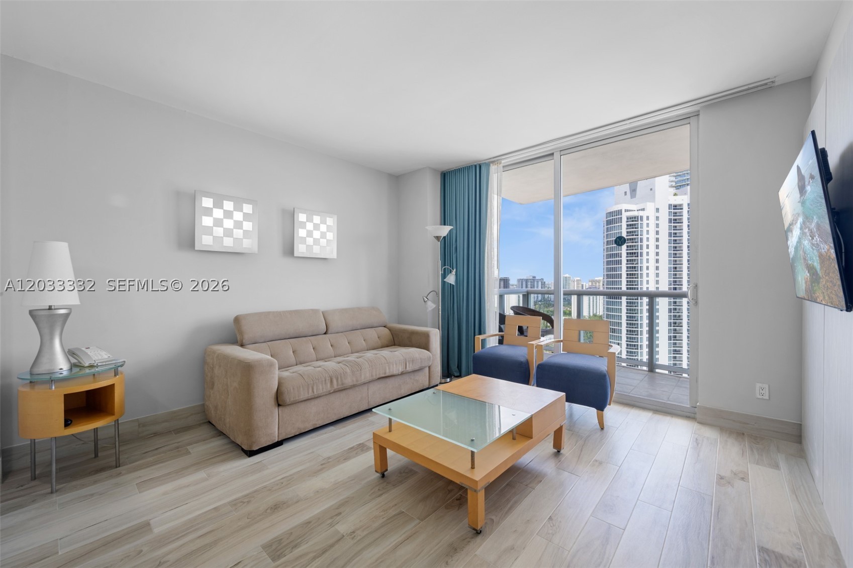 Sunny Isles Beach photo 1