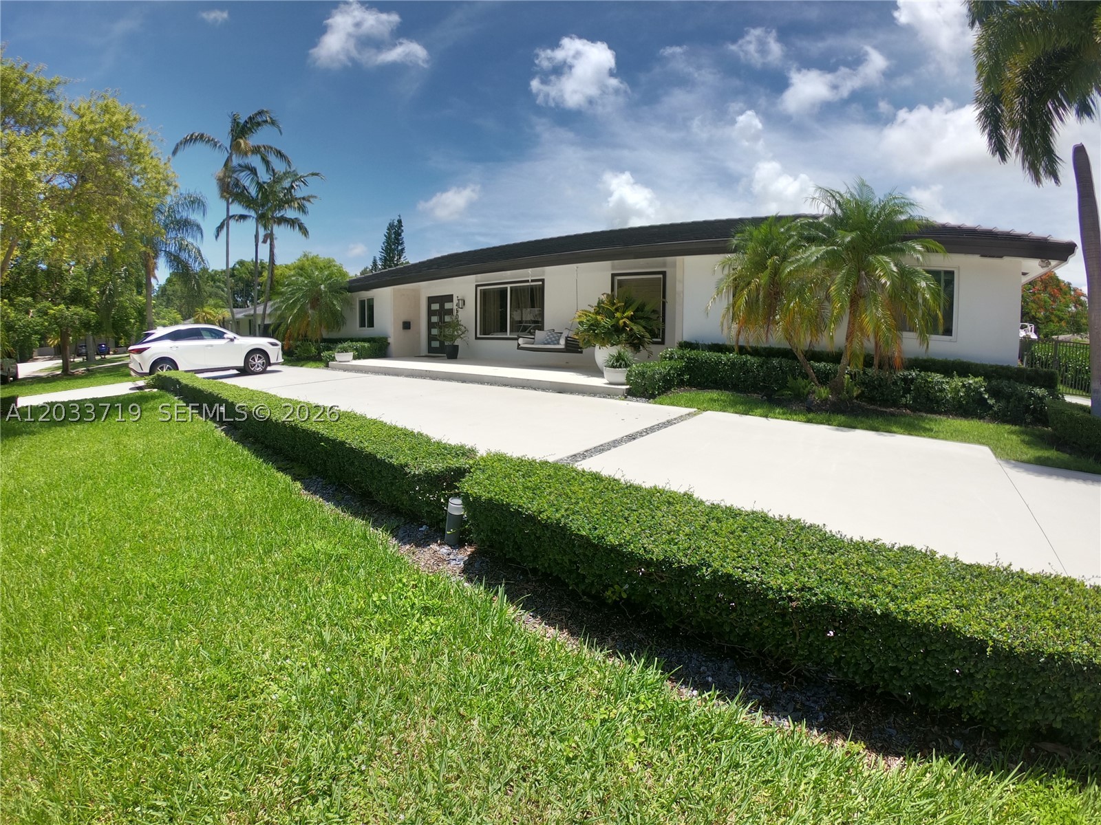Palmetto Bay photo 1