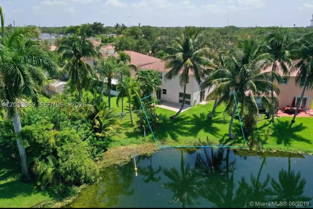Pembroke Pines photo 4