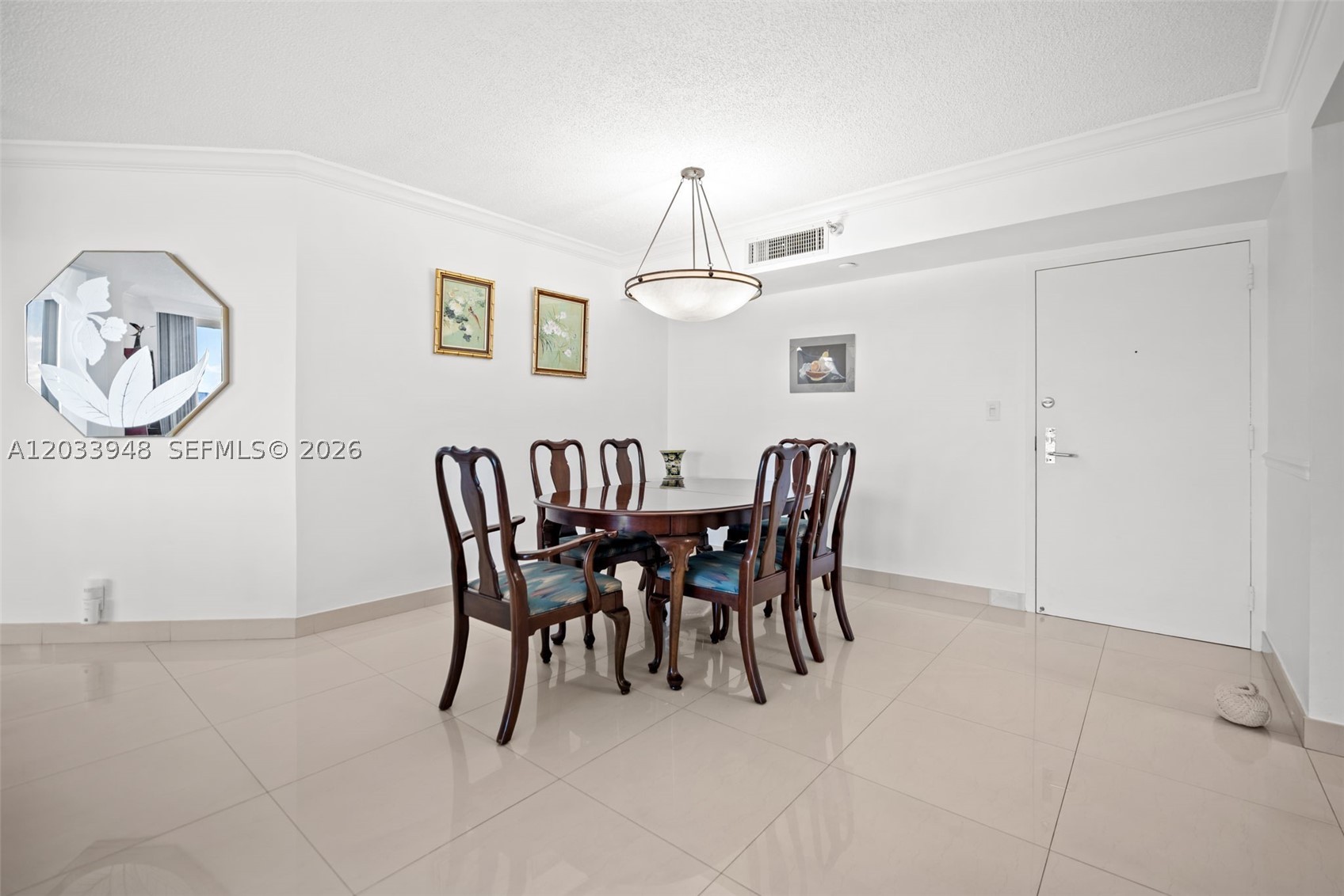 Aventura photo 3