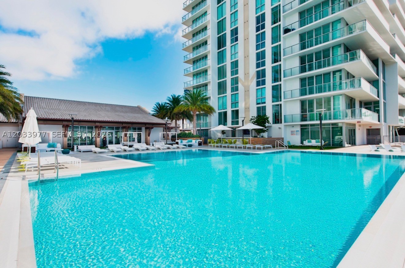 Sunny Isles Beach photo 4