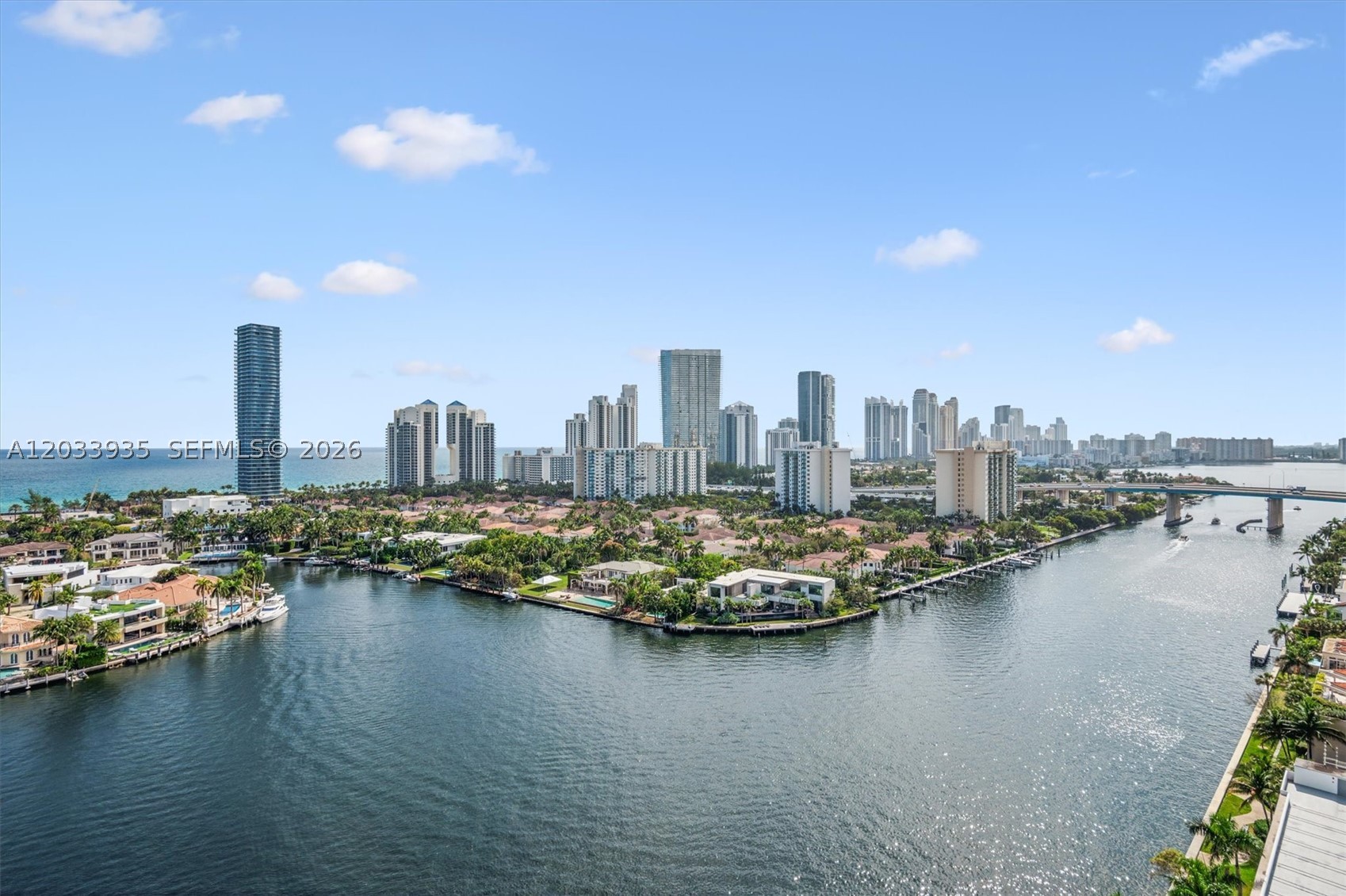Aventura photo 2