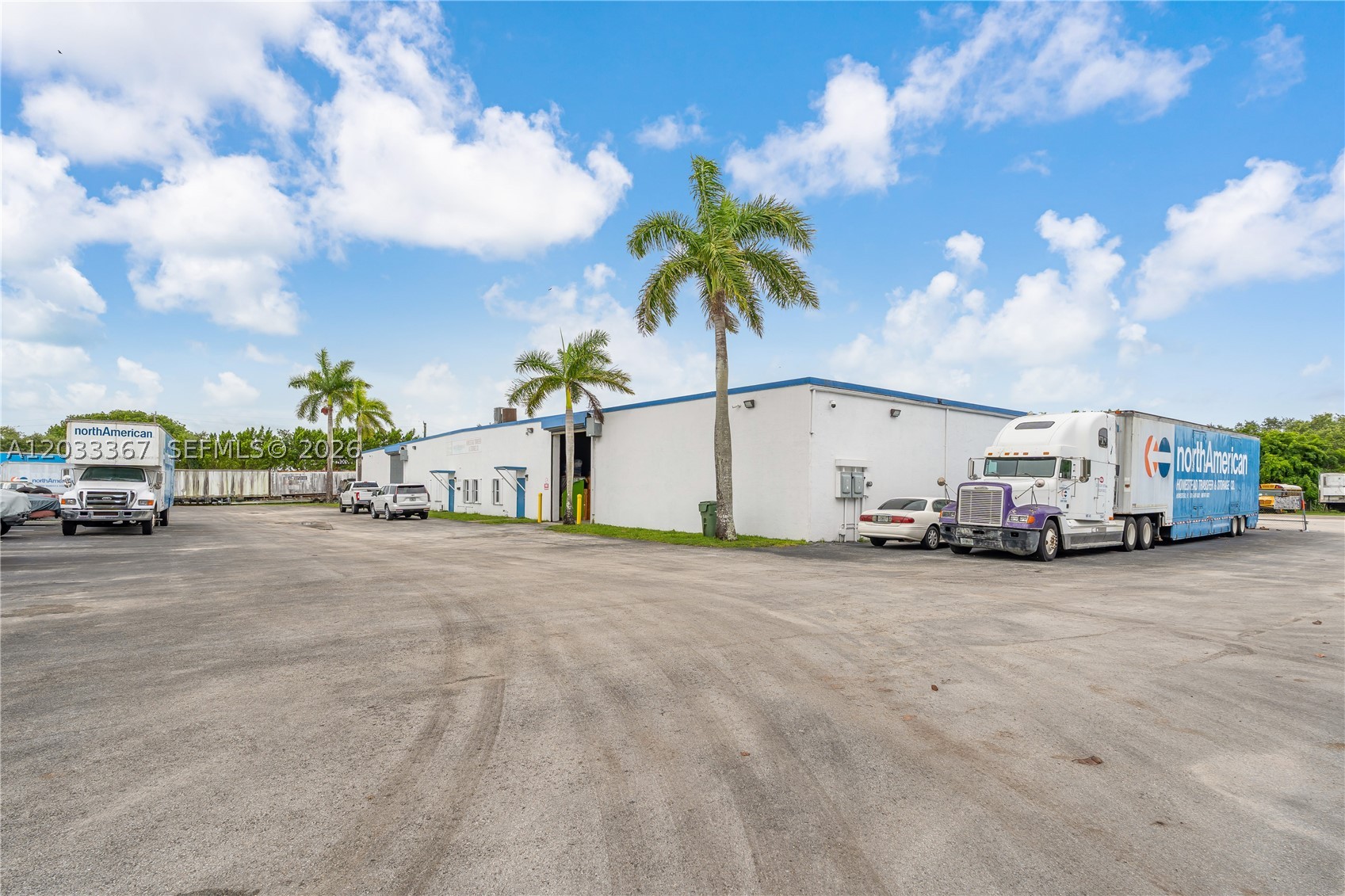 Homestead photo 5