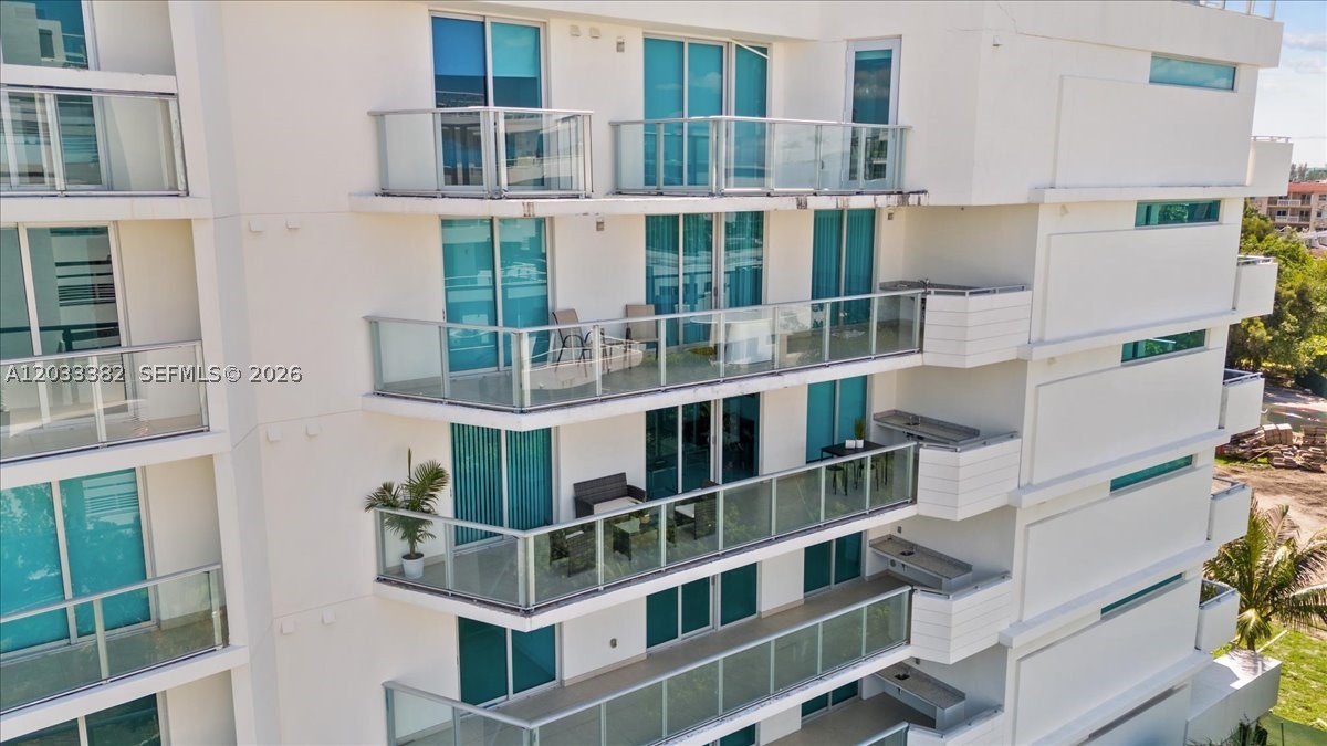 Bay Harbor Islands photo 2