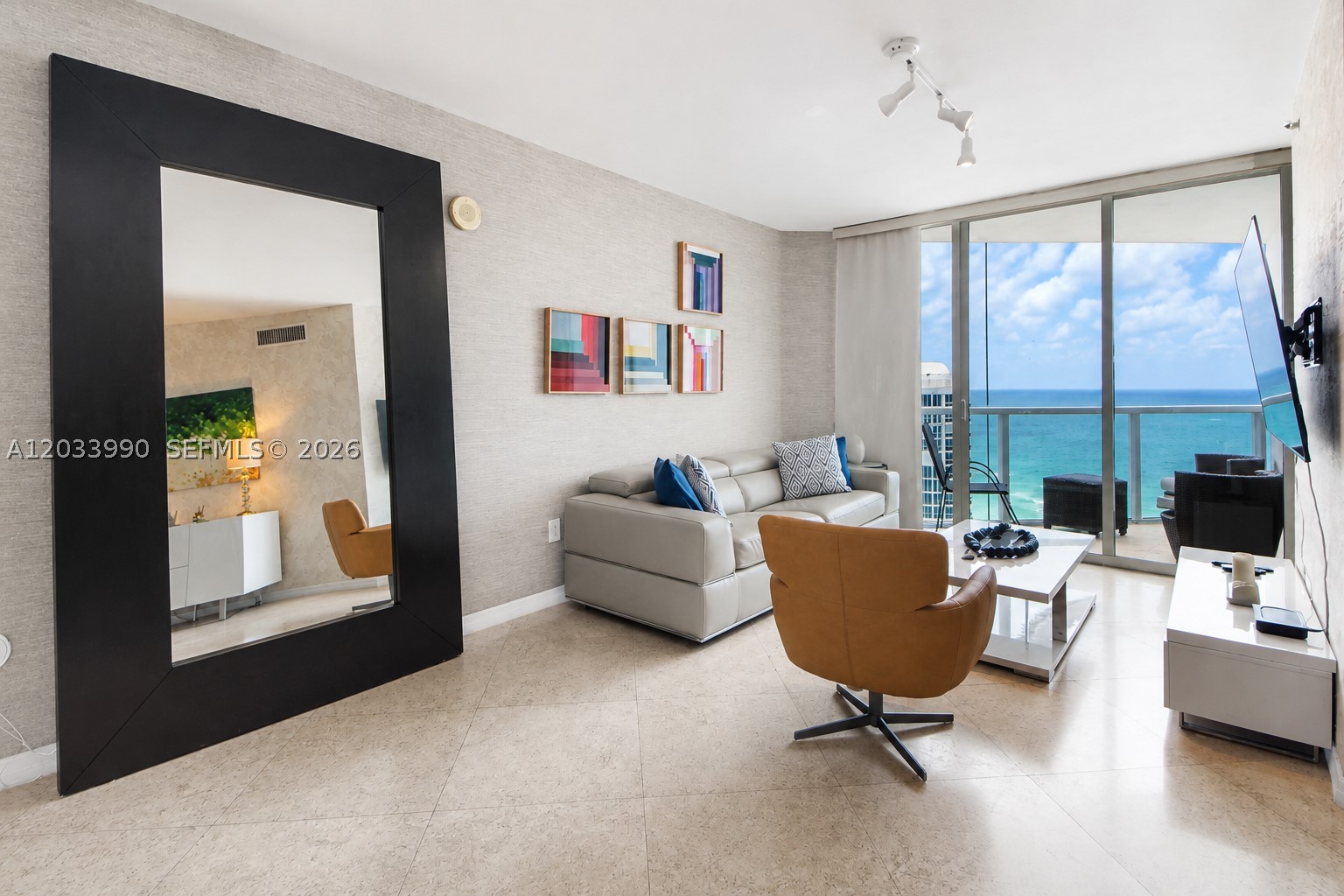 Sunny Isles Beach photo 2