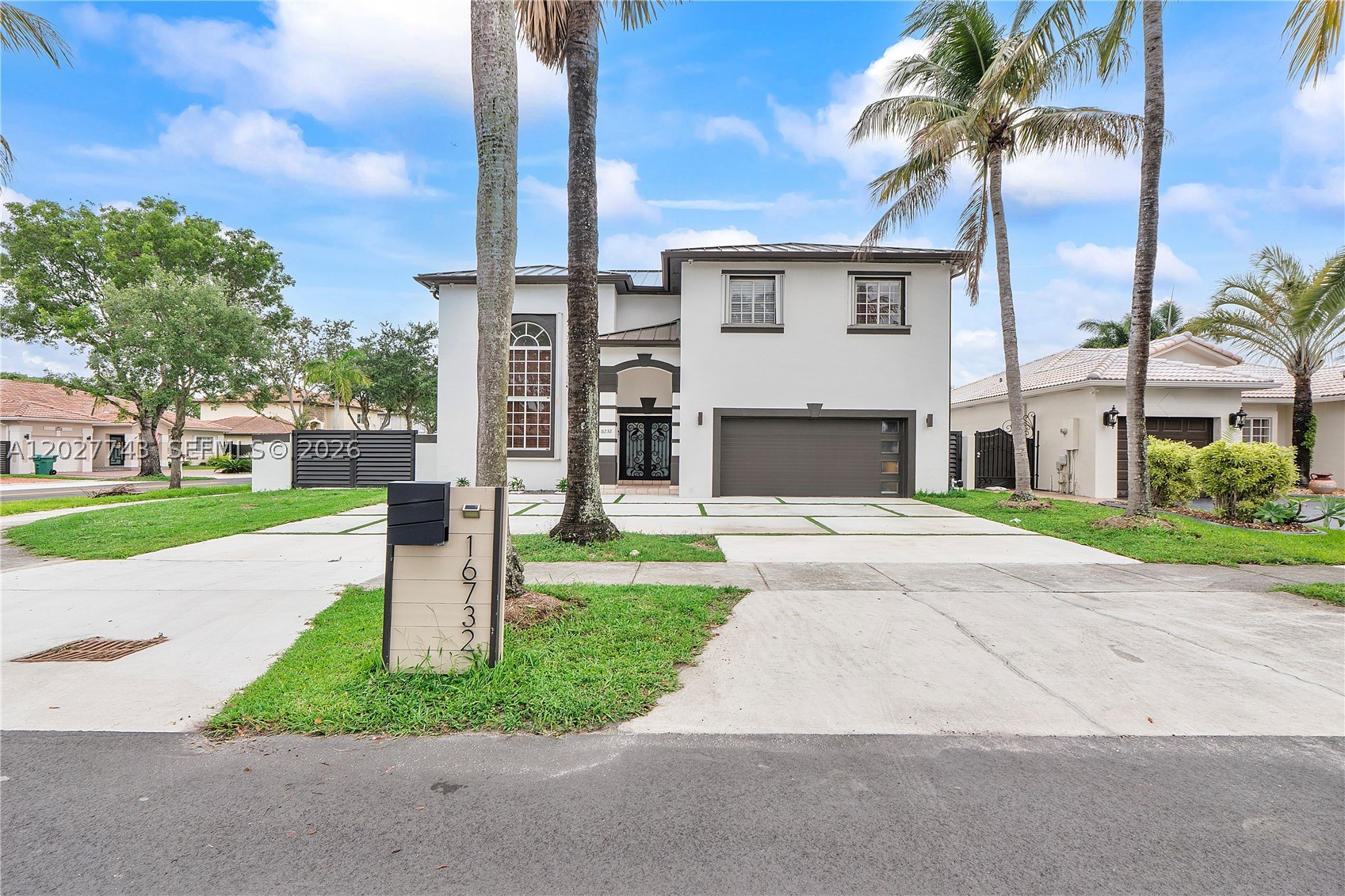 Miami Lakes photo 1