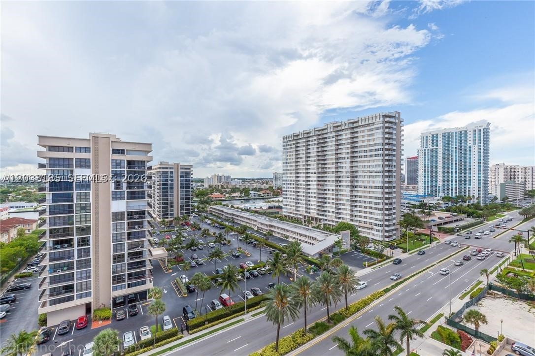Hallandale Beach photo 3