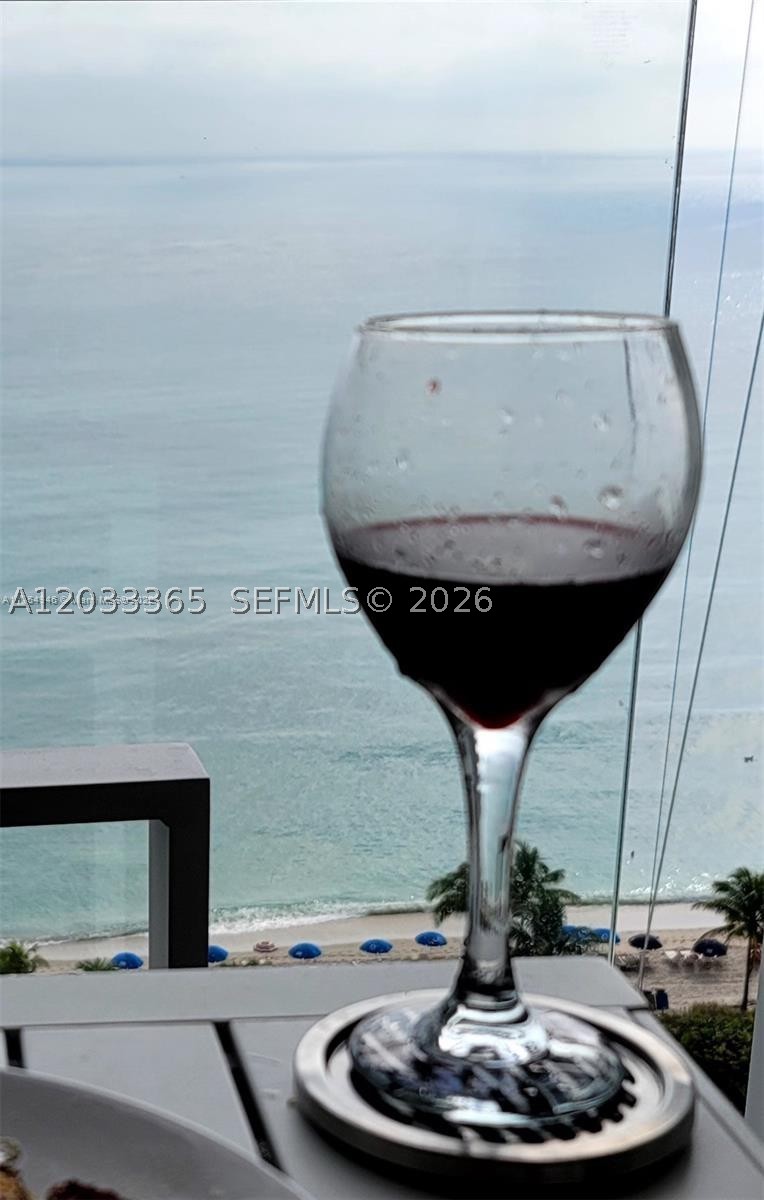 Hallandale Beach photo 2