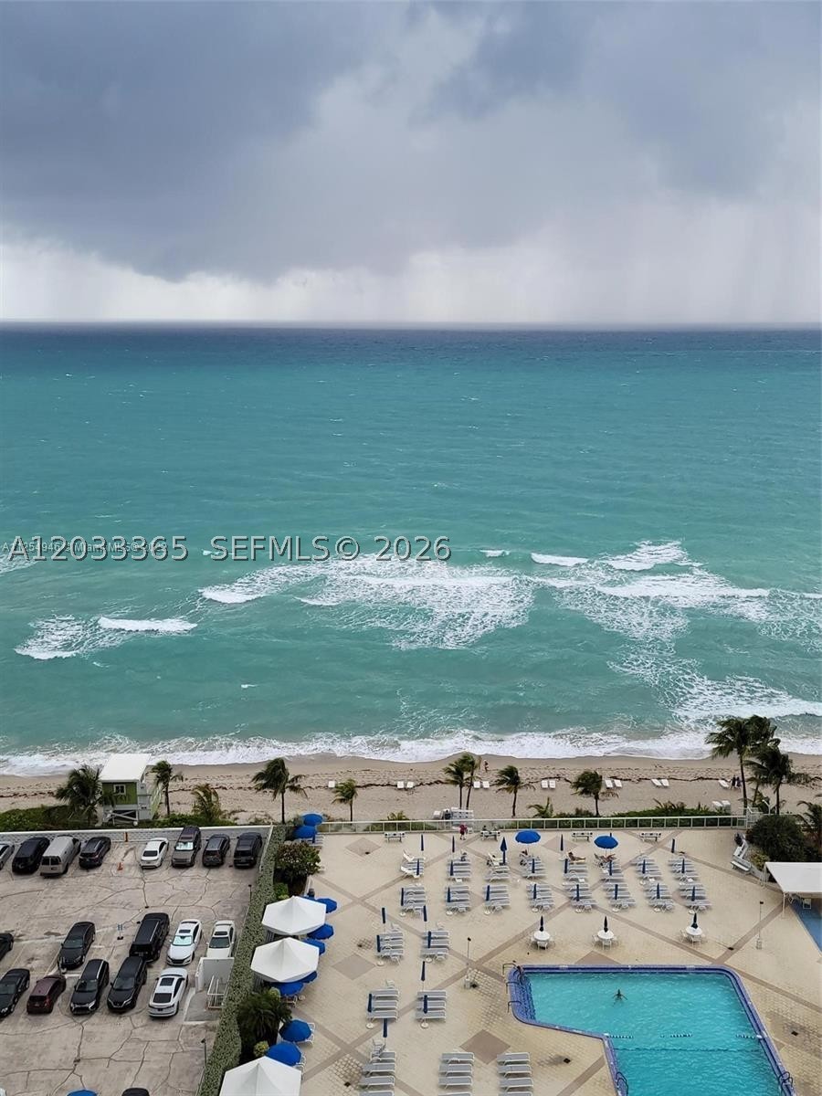 Hallandale Beach photo 3