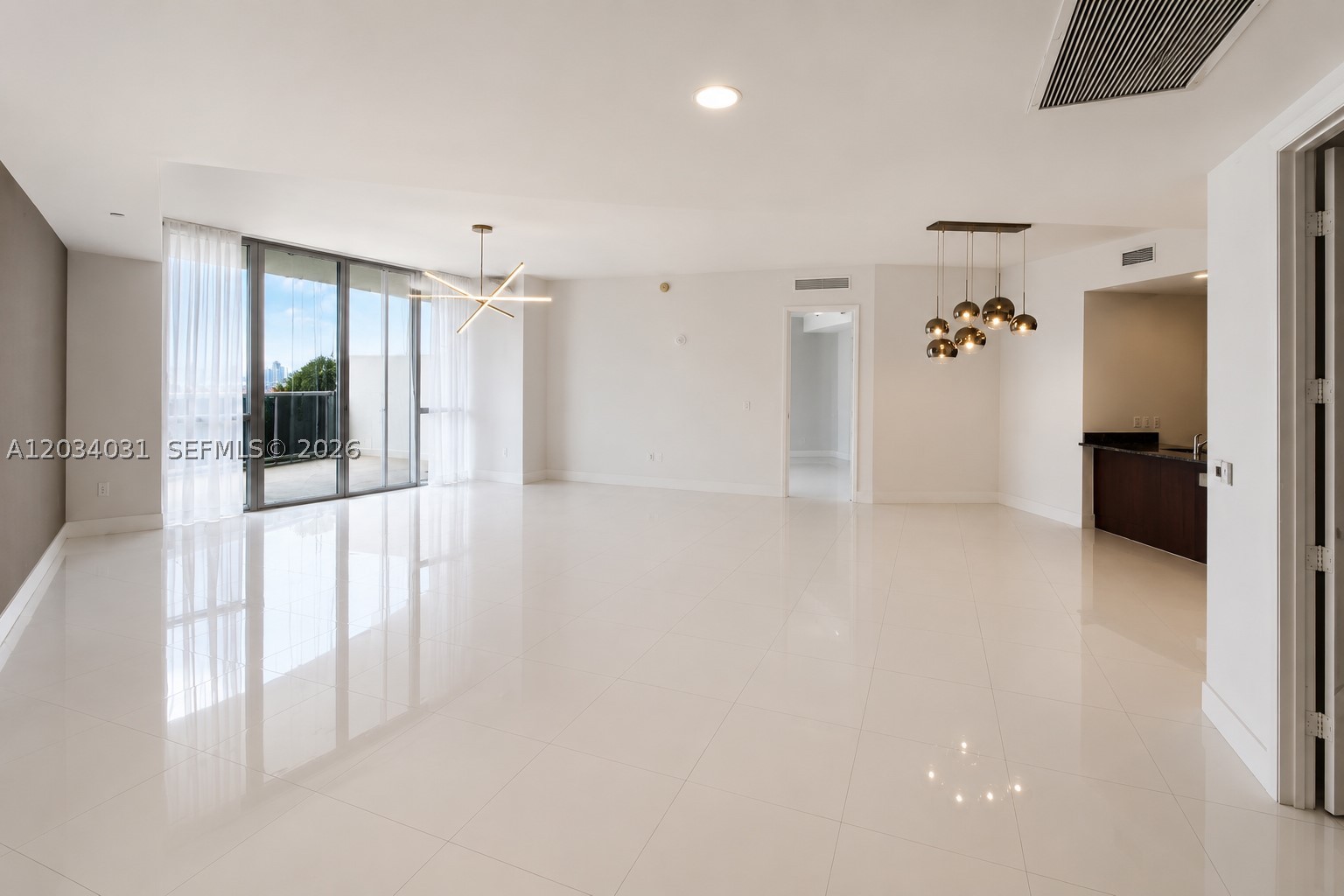 Sunny Isles Beach photo 2
