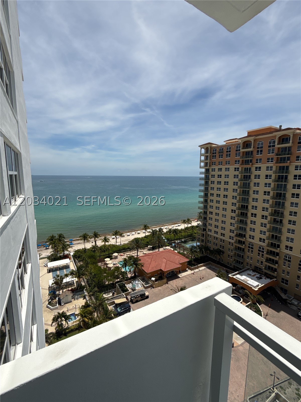 Hallandale Beach photo 1