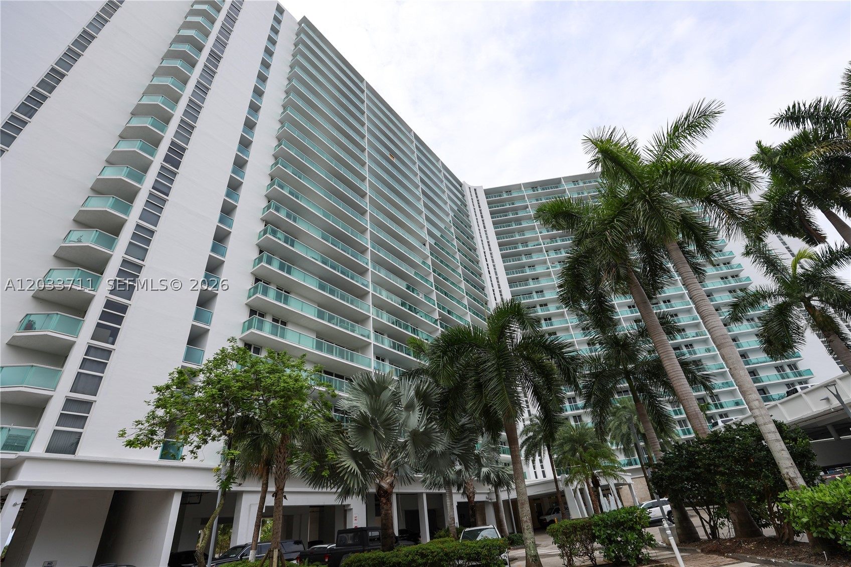 Sunny Isles Beach photo 2
