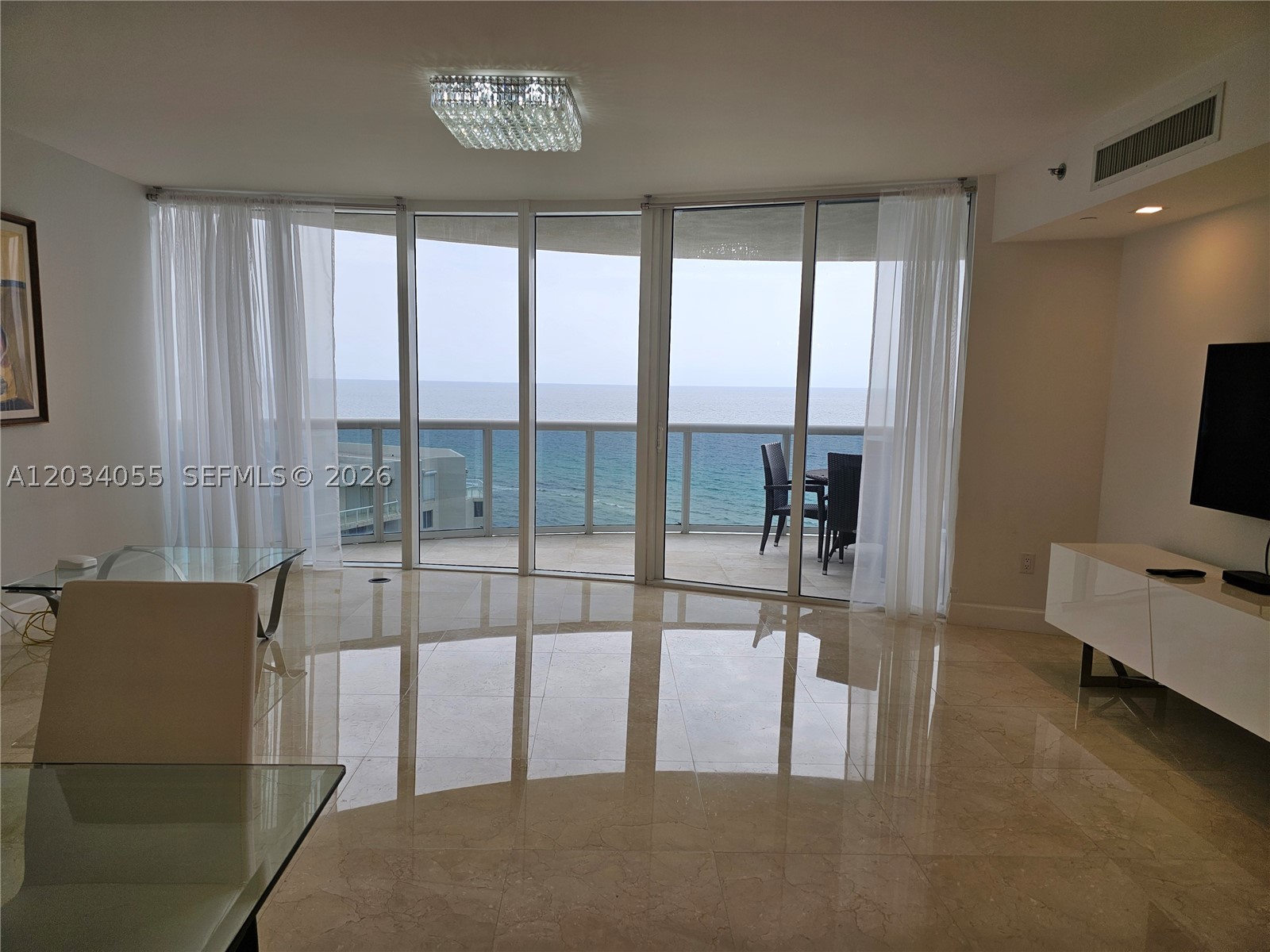 Sunny Isles Beach photo 2