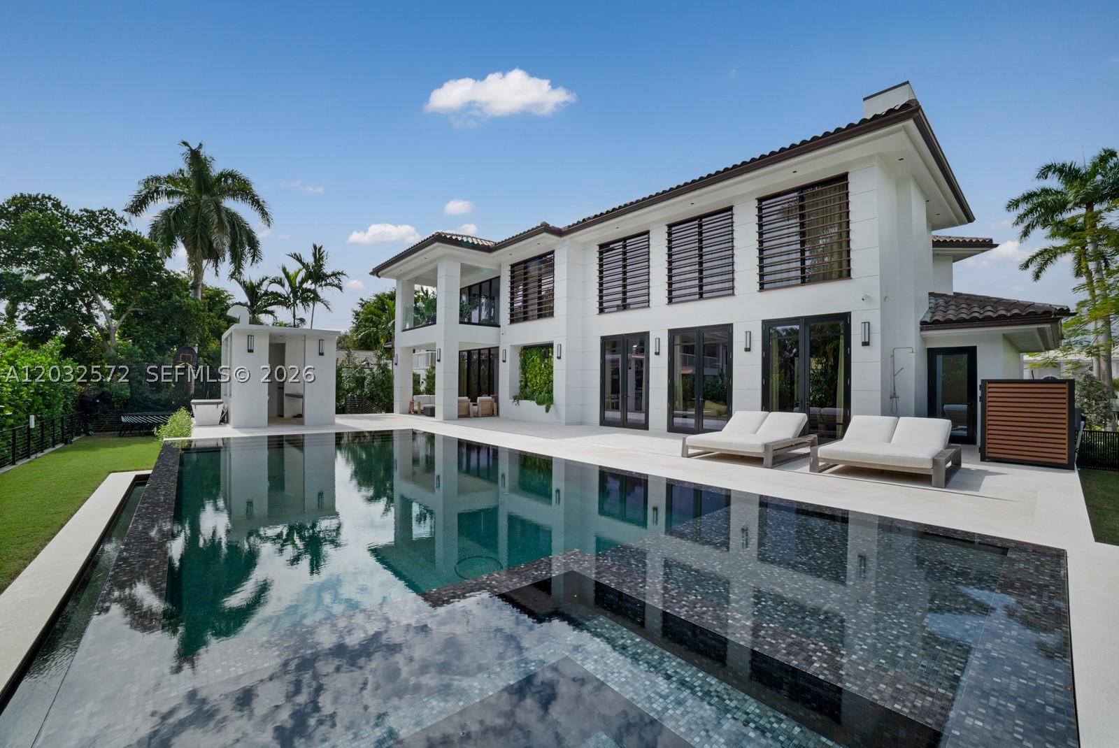 Coral Gables photo 2