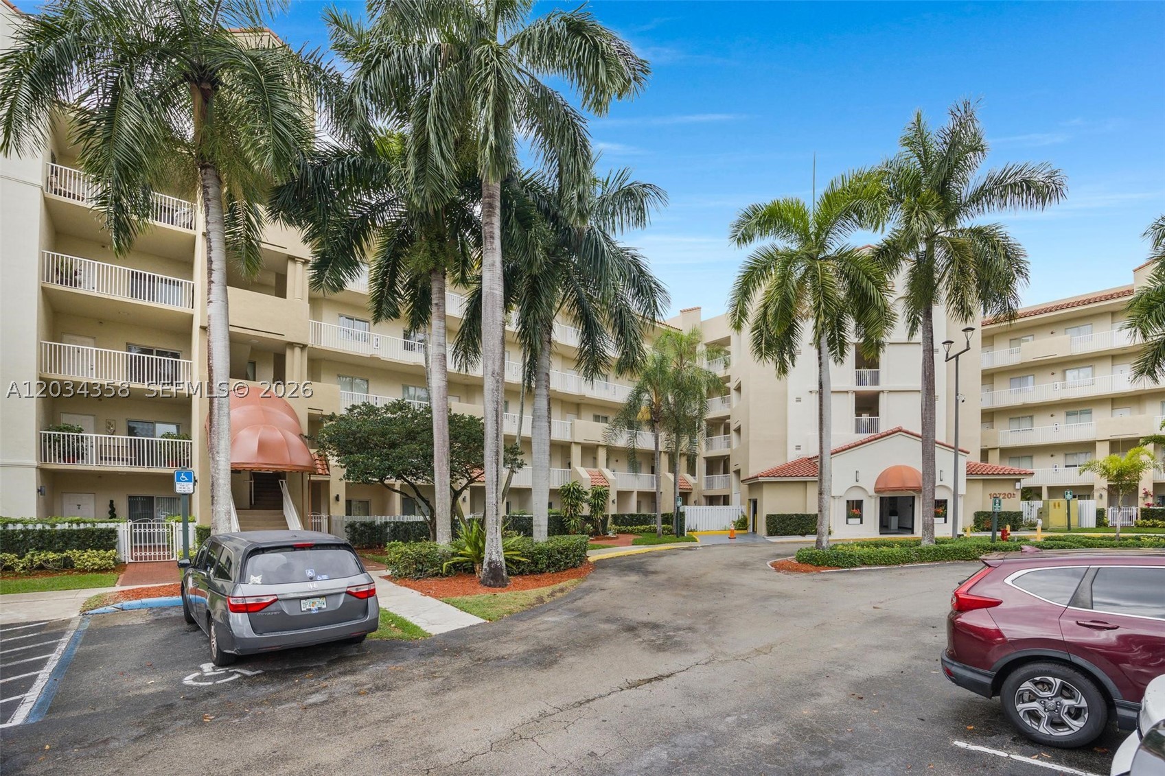 Doral photo 2