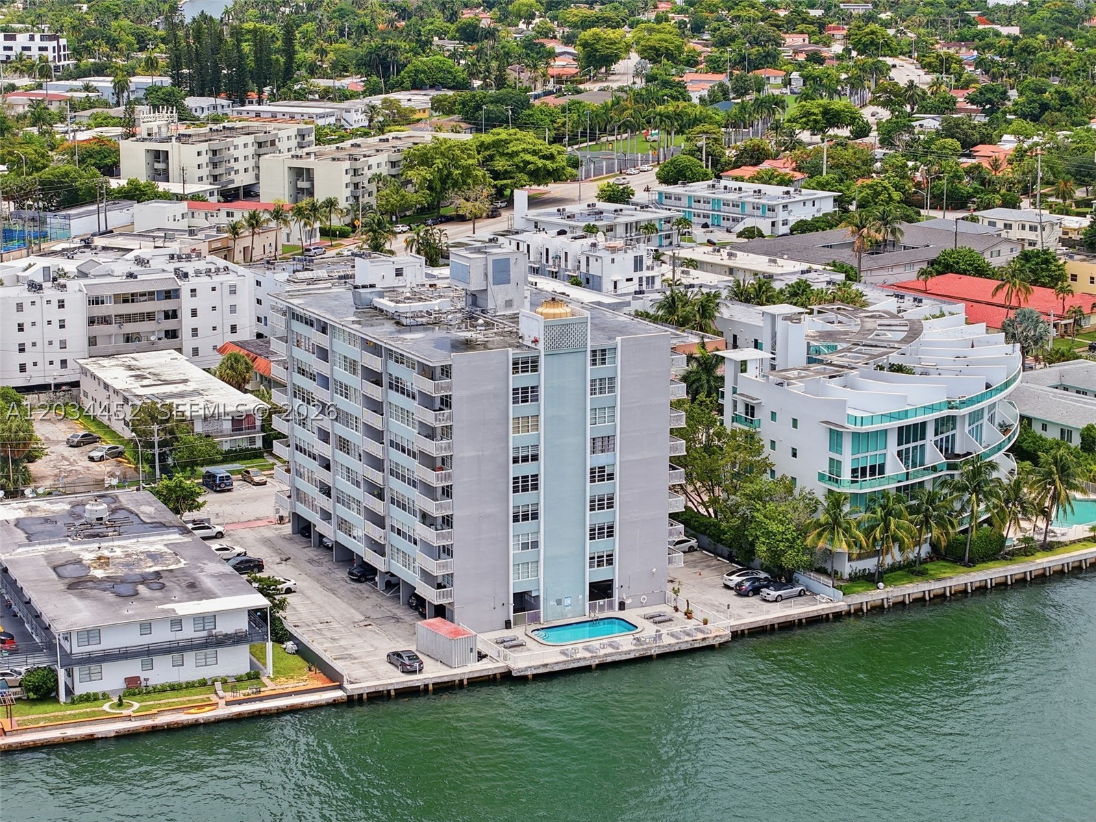 Miami Beach photo 1
