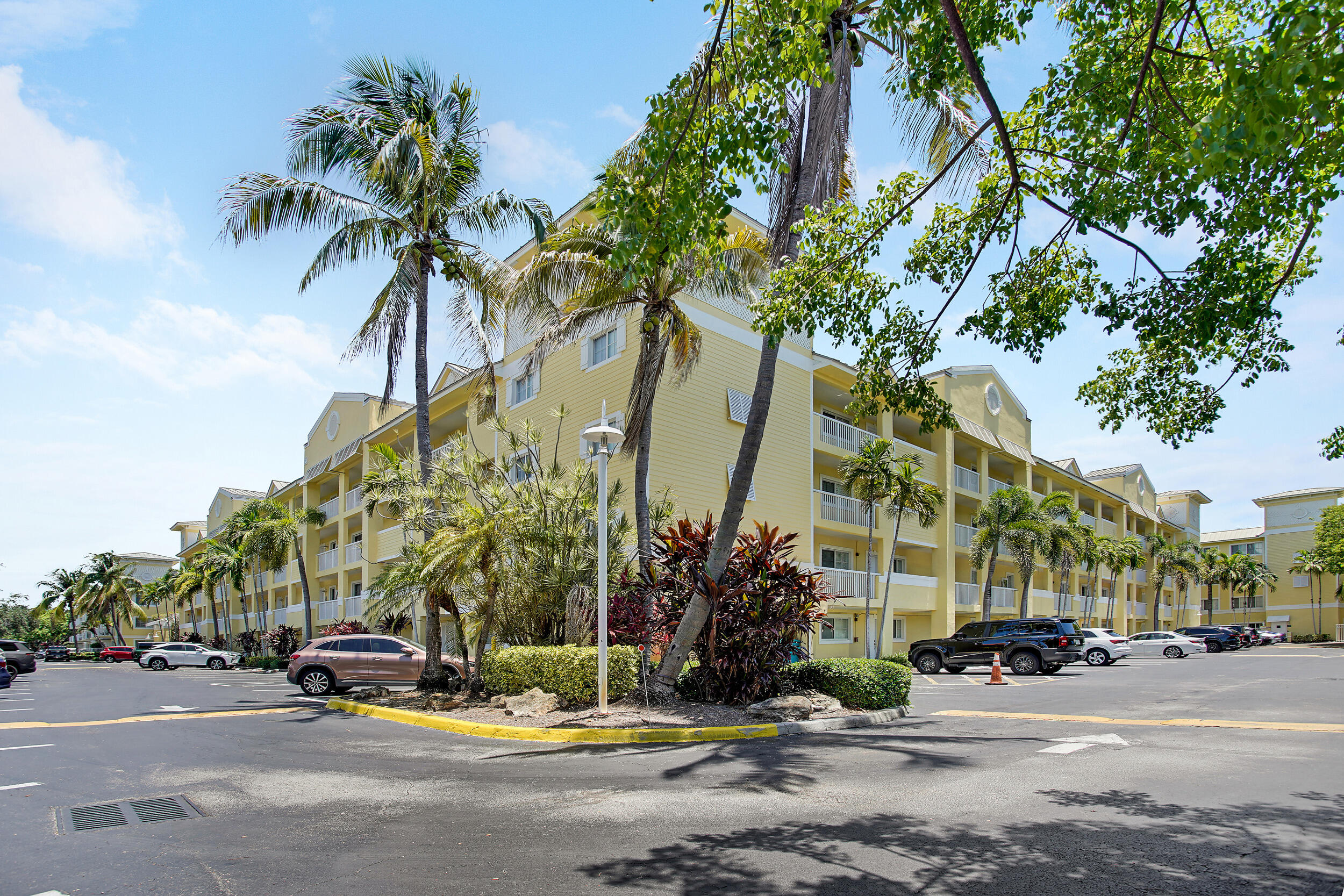 Fort Lauderdale photo 1