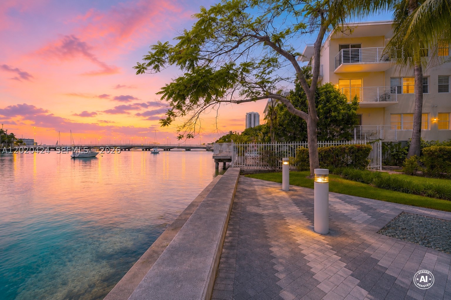 Miami Beach photo 3
