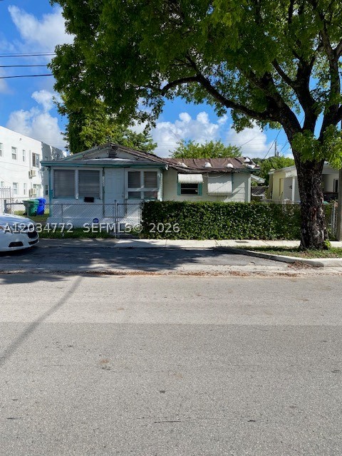 Miami photo 1