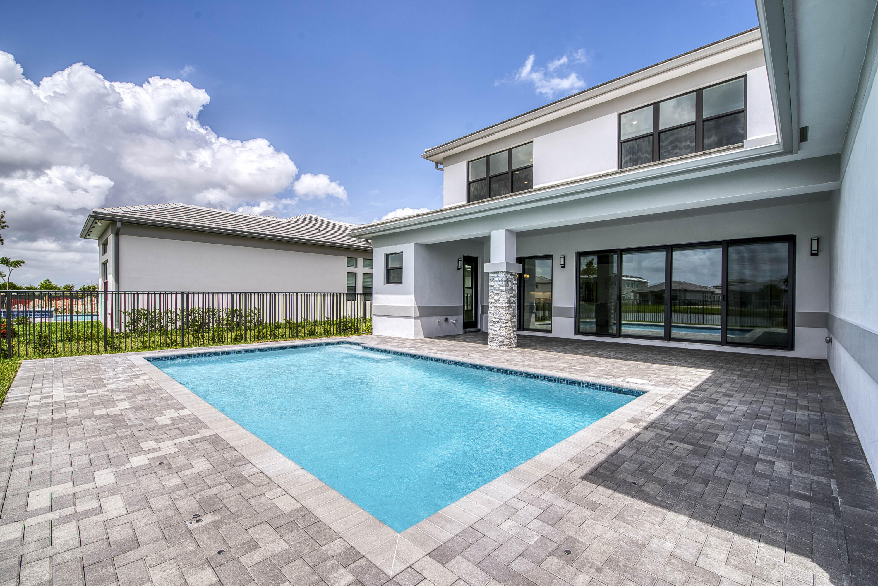 Palm Beach Gardens photo 5