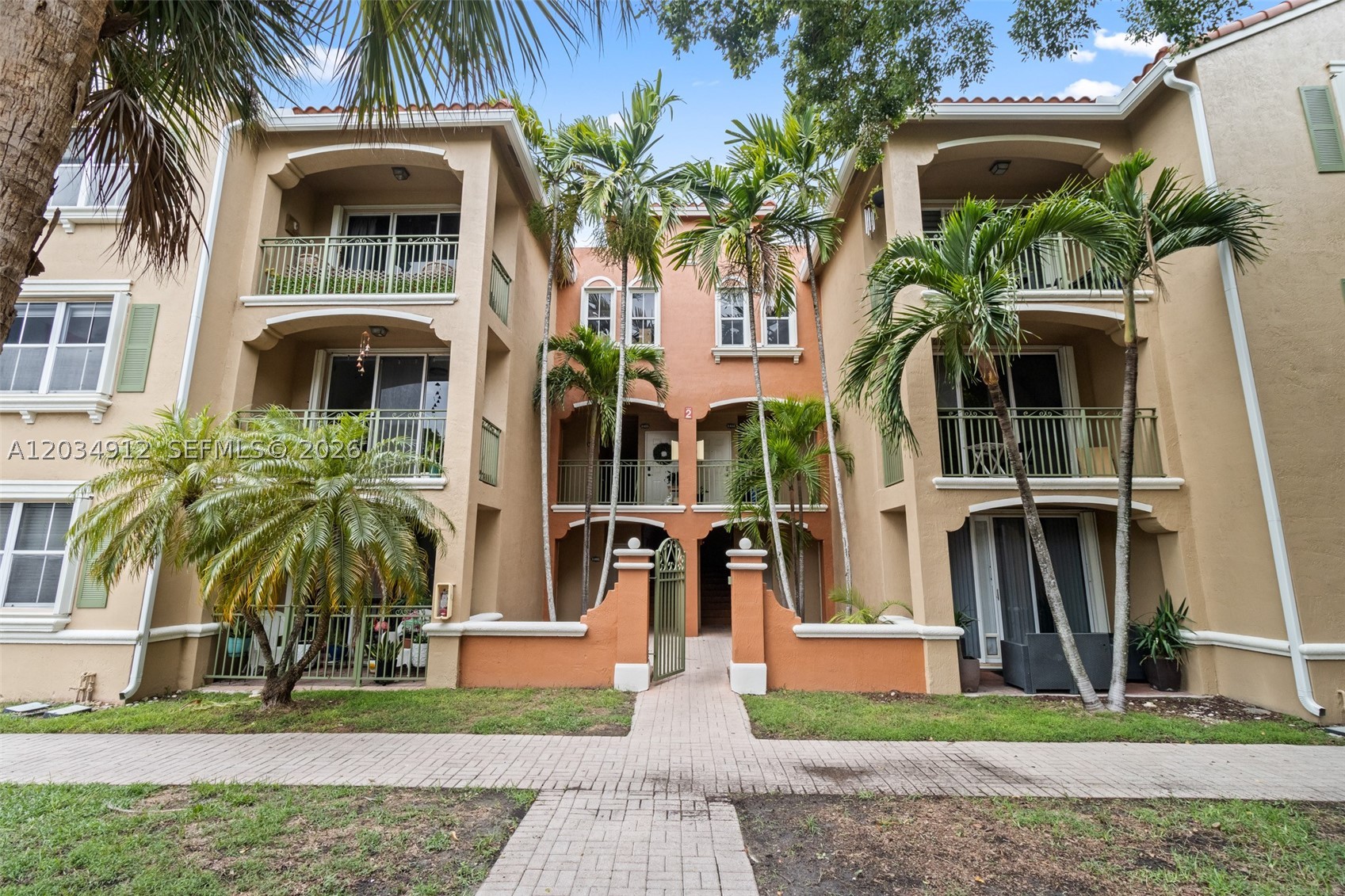 Doral photo 2