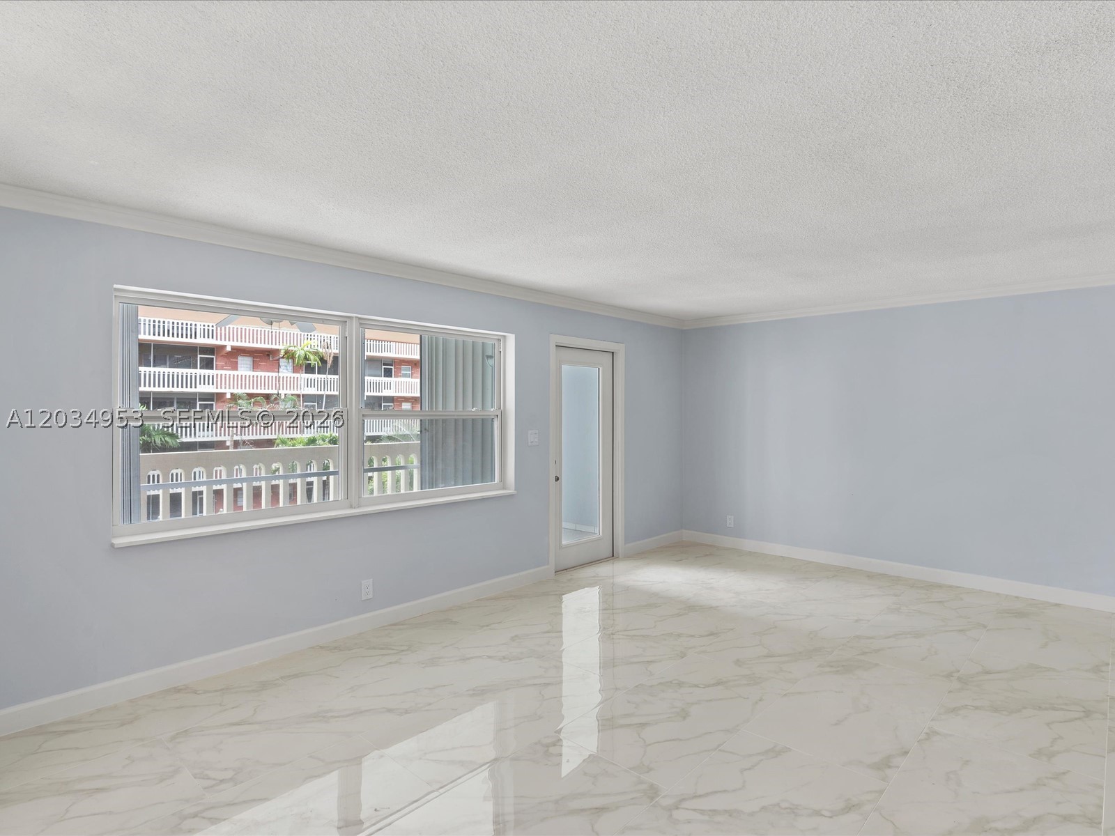 Hallandale Beach photo 4