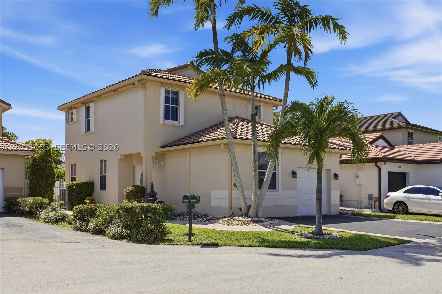 Pembroke Pines photo 1