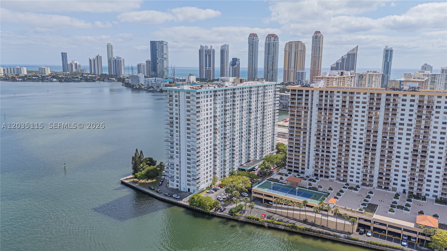 Sunny Isles Beach photo 1