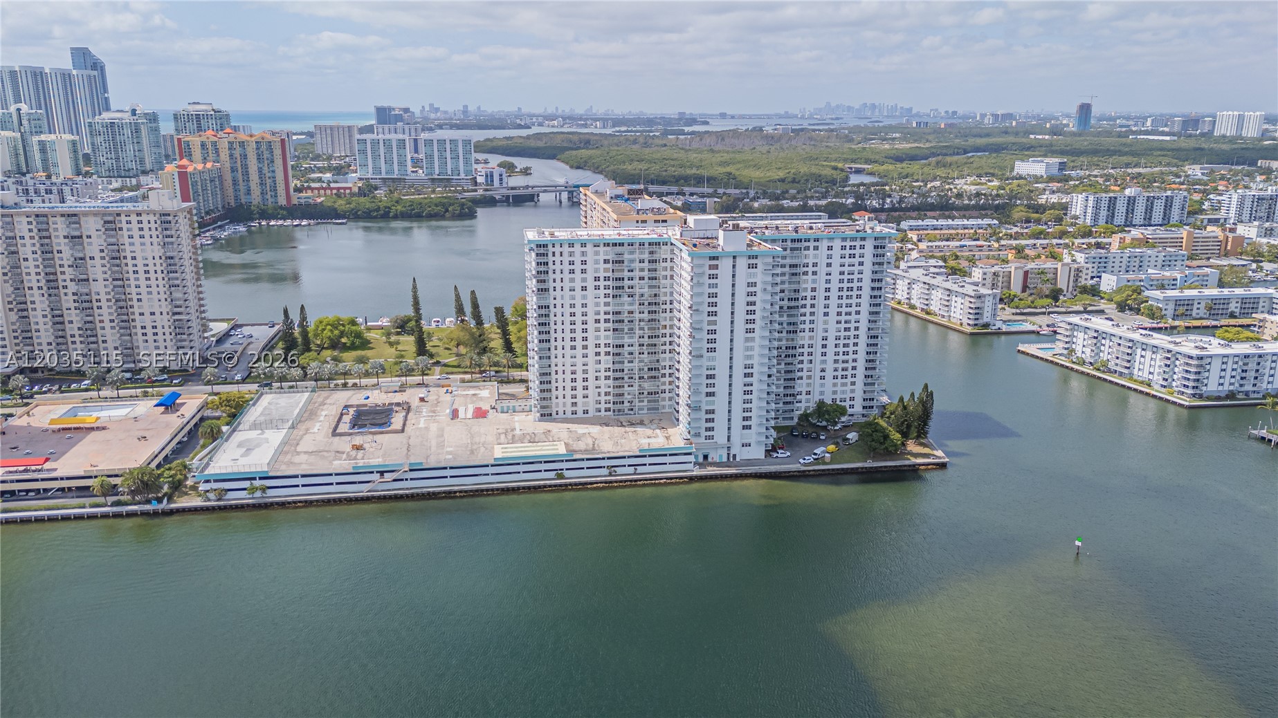 Sunny Isles Beach photo 4