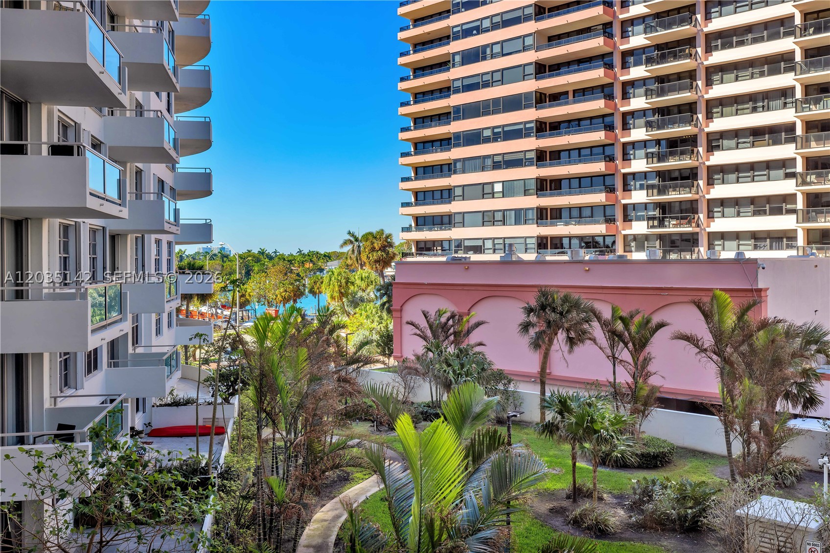 Miami Beach photo 4