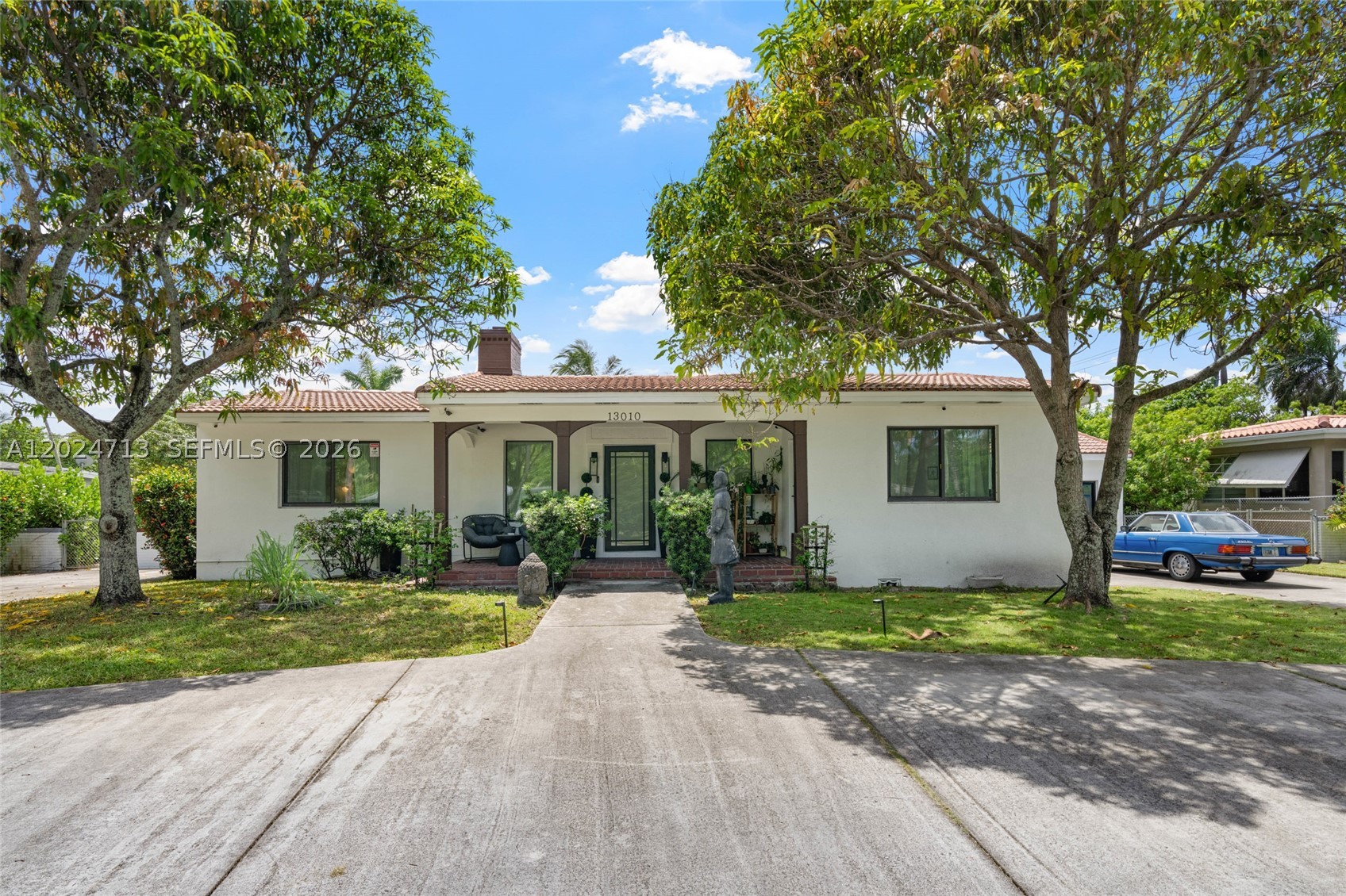 North Miami photo 1