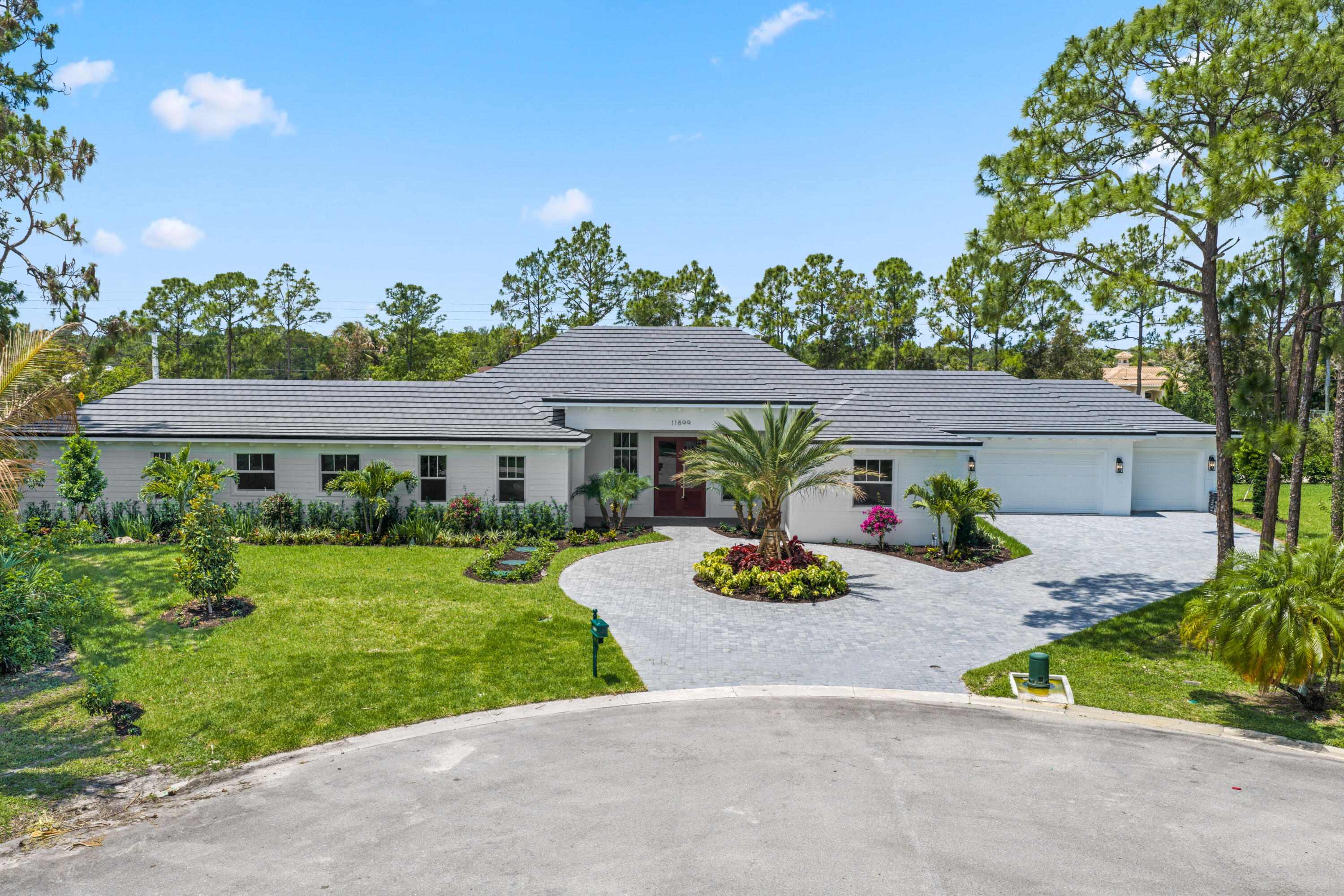 Palm Beach Gardens photo 3