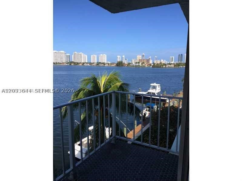 North Miami Beach photo 4