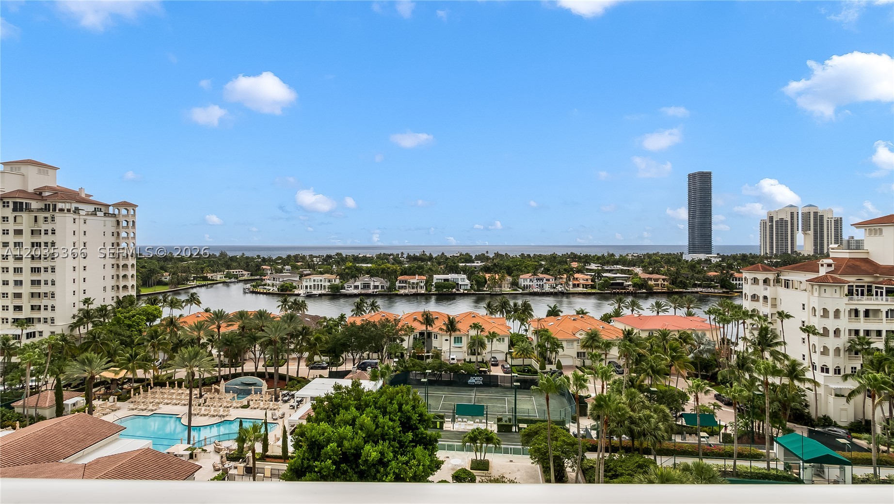 Aventura photo 1