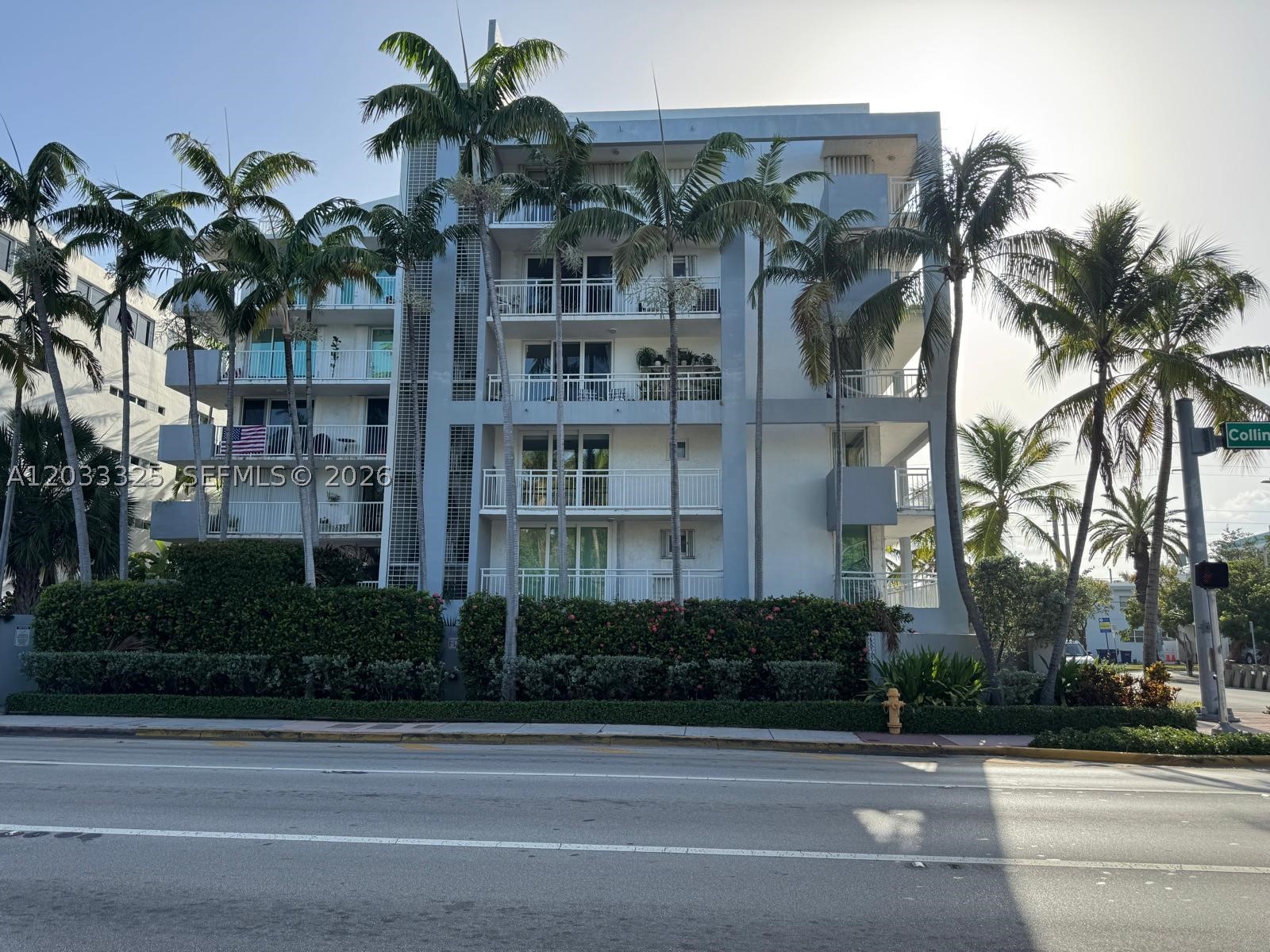Miami Beach photo 1