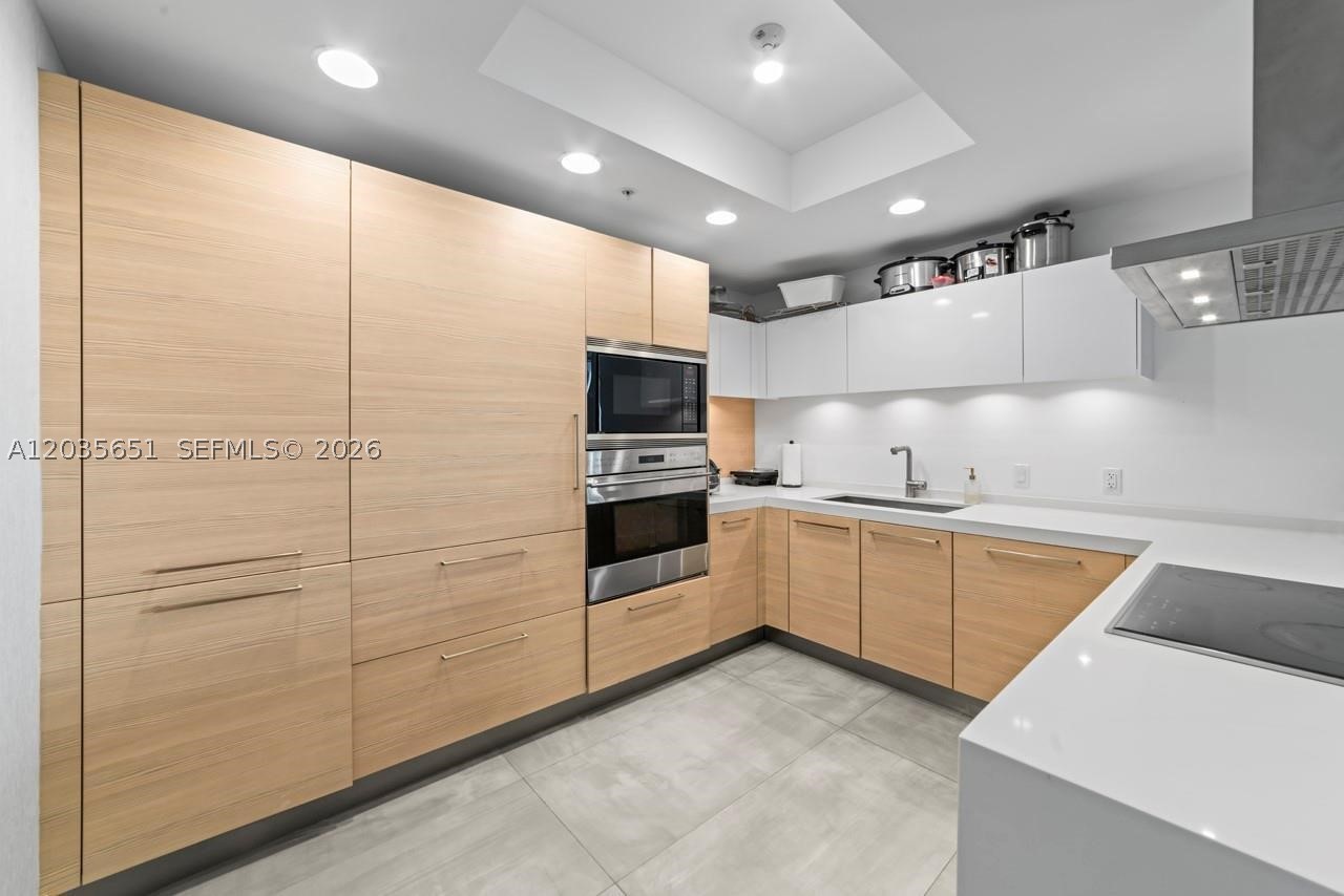North Miami Beach photo 3