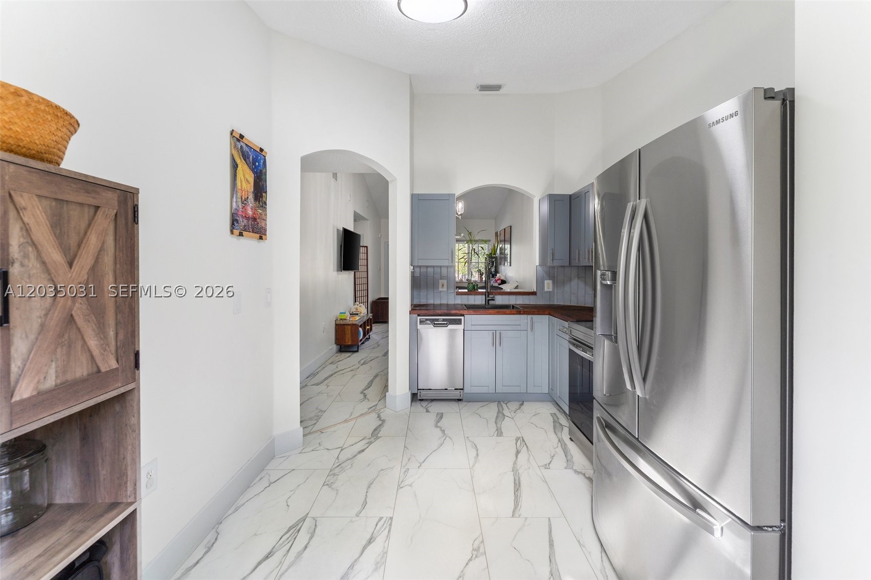 Pembroke Pines photo 4