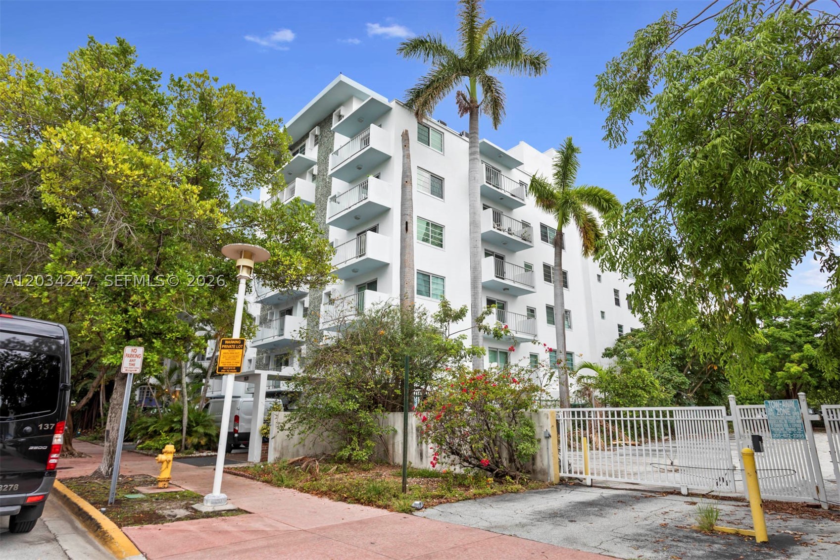 Miami Beach photo 1