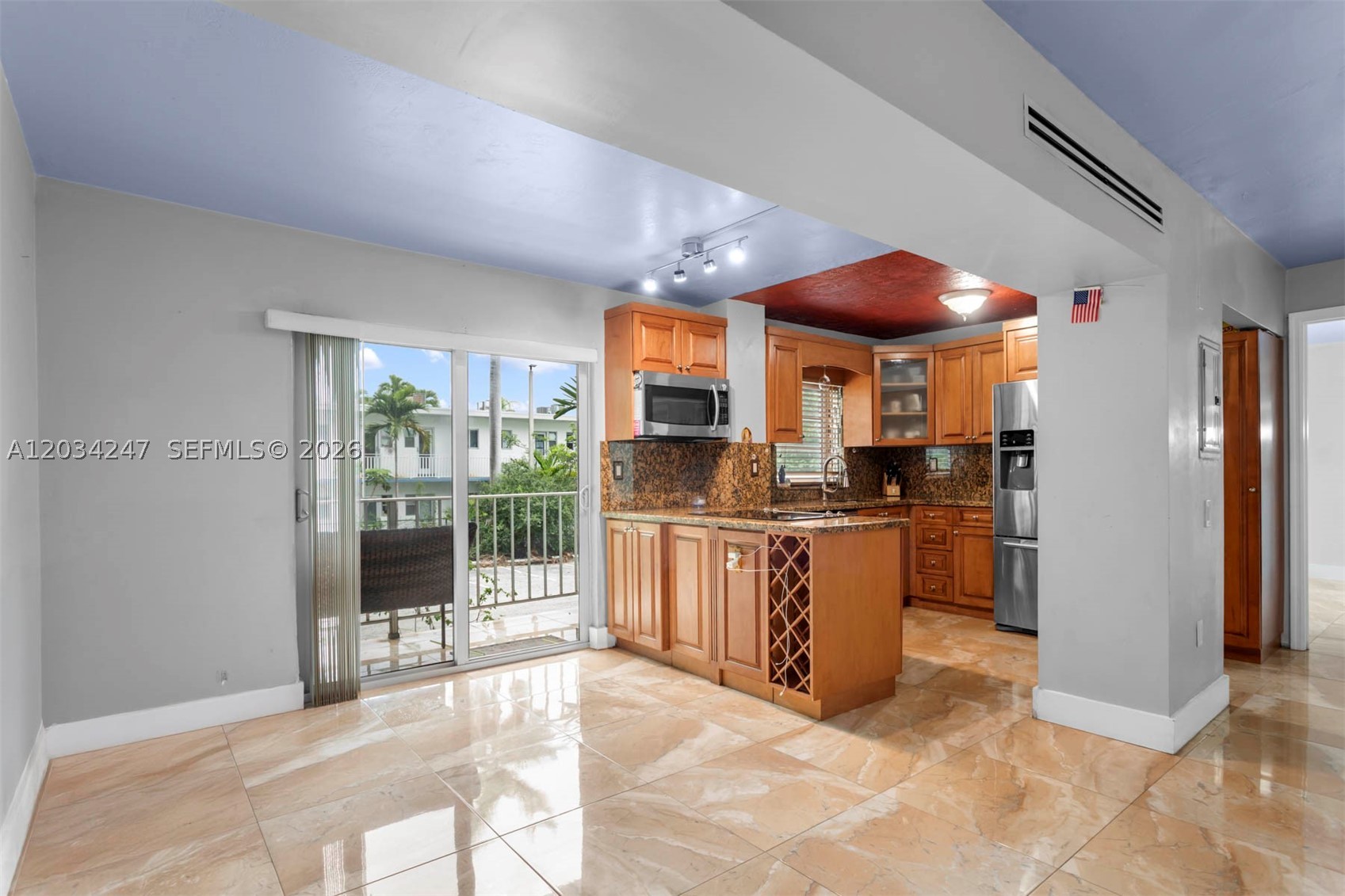 Miami Beach photo 5