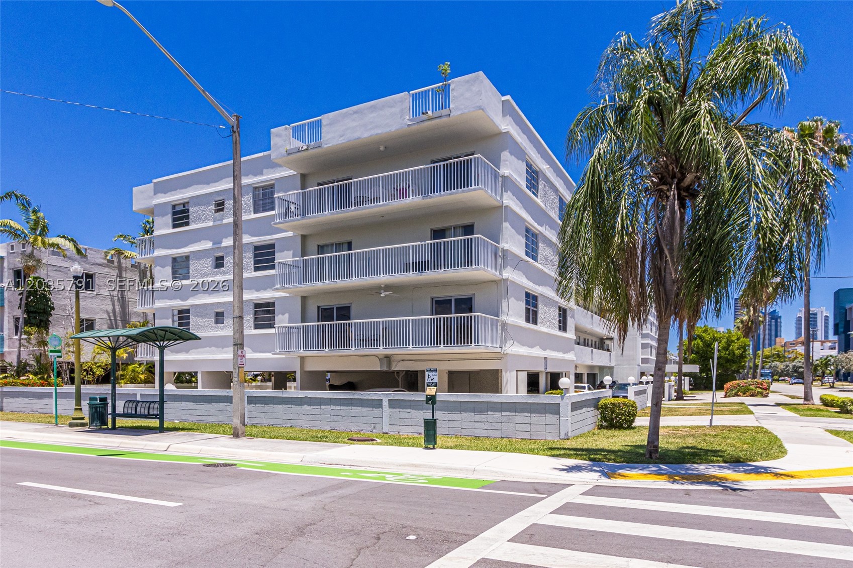 North Miami Beach photo 1