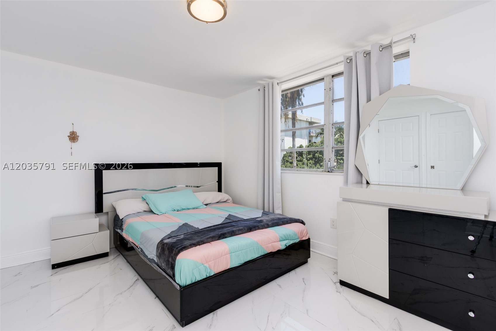North Miami Beach photo 4
